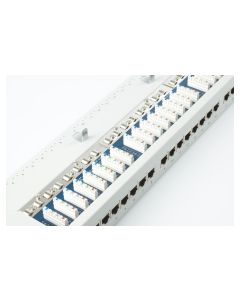 equip Patchpanel 24 Port, LSA, 1HE 19 Rack